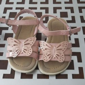 Children's Place shoes size 5